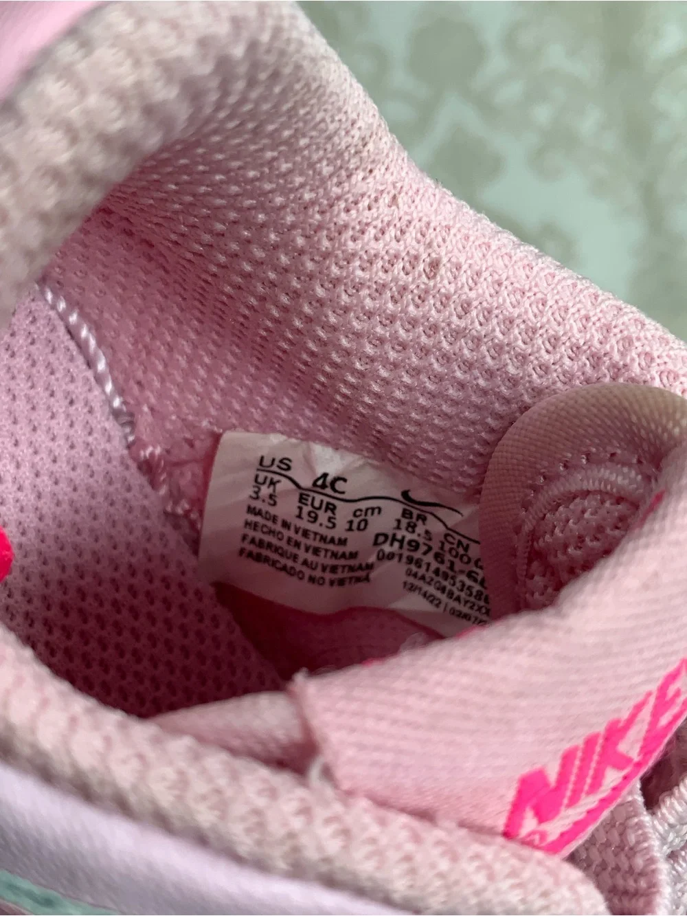 Nike Dunk Low Toddler Girls Size 4C Pink Foam Hyper Pink Sneakers